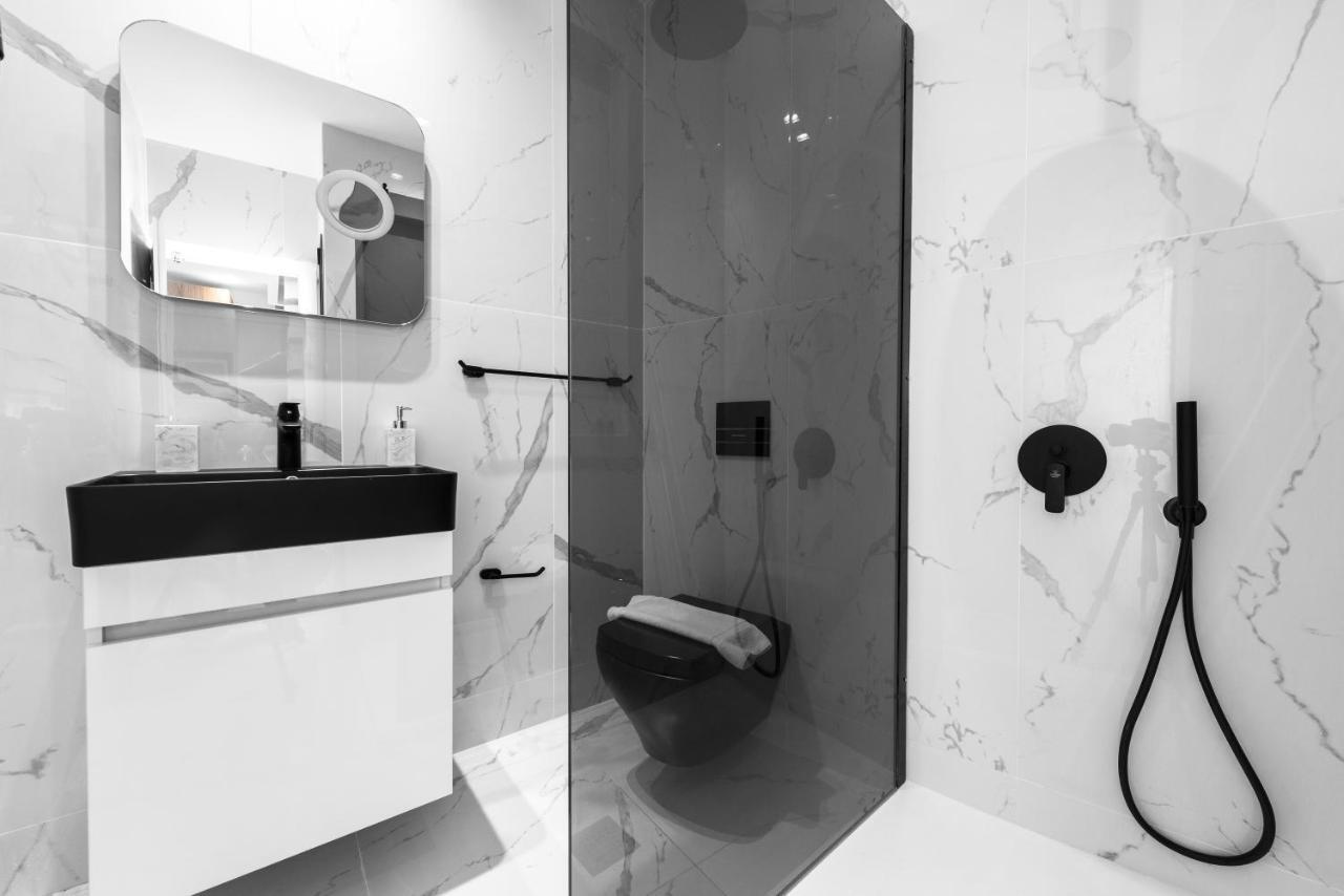 Appartamento Penthouse Level 8, Nilie Hospitality Mgmt Salonicco Esterno foto